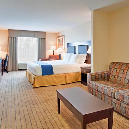 Holiday Inn Express Hotel & Suites Swift Current By Ihg Екстер'єр фото